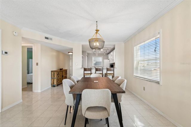 719 PINELLAS BAYWAY S 301, St Petersburg, FL 33715