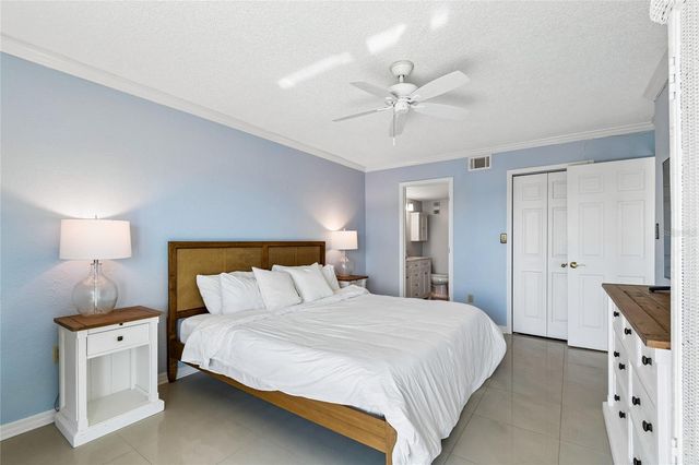 719 PINELLAS BAYWAY S 301, St Petersburg, FL 33715