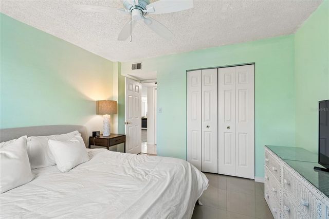 719 PINELLAS BAYWAY S 301, St Petersburg, FL 33715