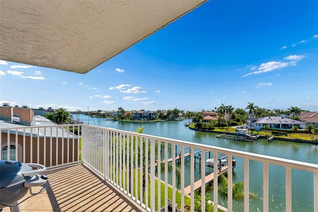 719 PINELLAS BAYWAY S 301, St Petersburg, FL 33715