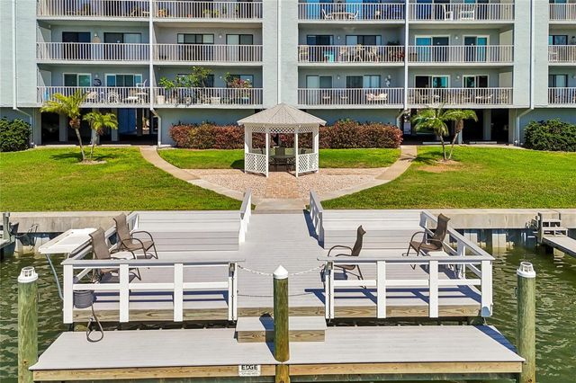 719 PINELLAS BAYWAY S 301, St Petersburg, FL 33715