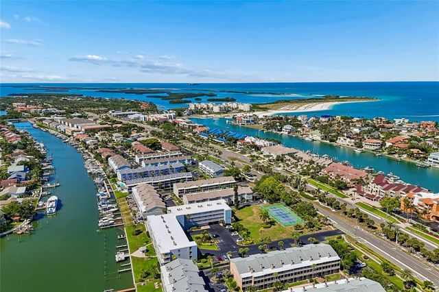 719 PINELLAS BAYWAY S 301, St Petersburg, FL 33715