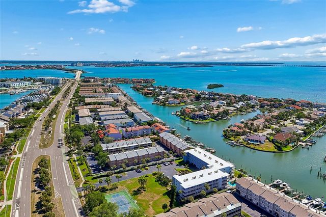 719 PINELLAS BAYWAY S 301, St Petersburg, FL 33715
