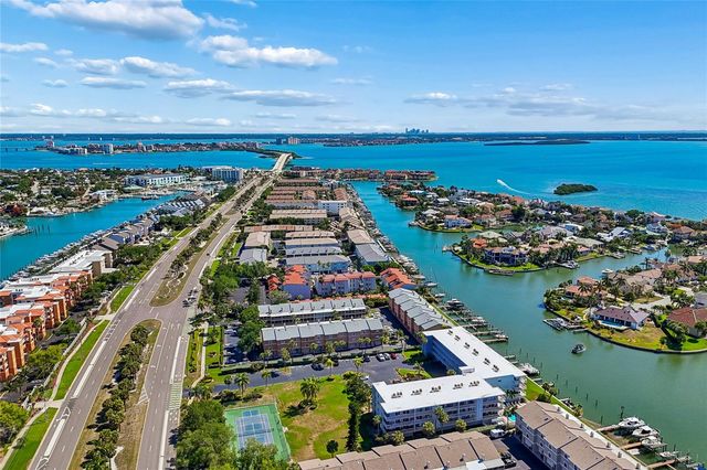 719 PINELLAS BAYWAY S 301, St Petersburg, FL 33715