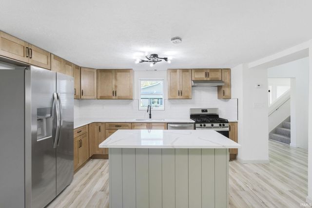 11920 Franklin Street, Osceola, IN 46561