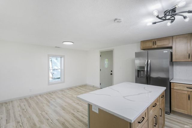 11920 Franklin Street, Osceola, IN 46561