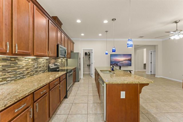 4034 CRESWICK CIRCLE, Orlando, FL 32829