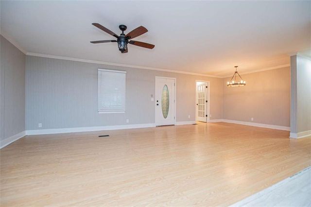 315 Laurel Road, Carrollton, GA 30117