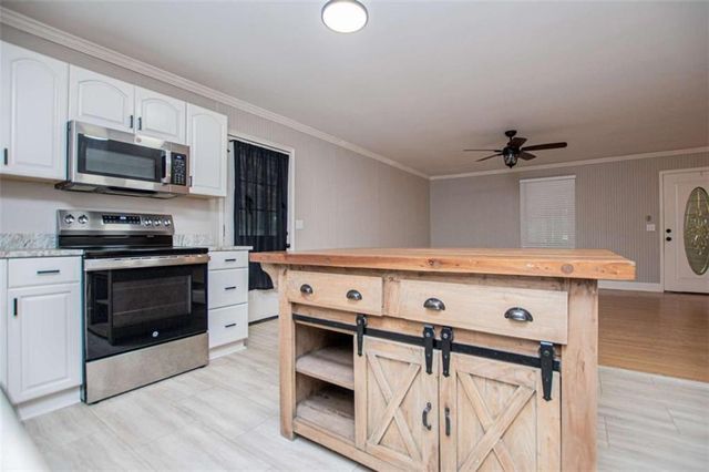 315 Laurel Road, Carrollton, GA 30117