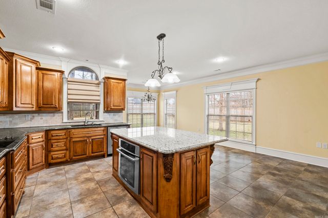 3241 Clearwater Ct, Sherwood, AR 72120