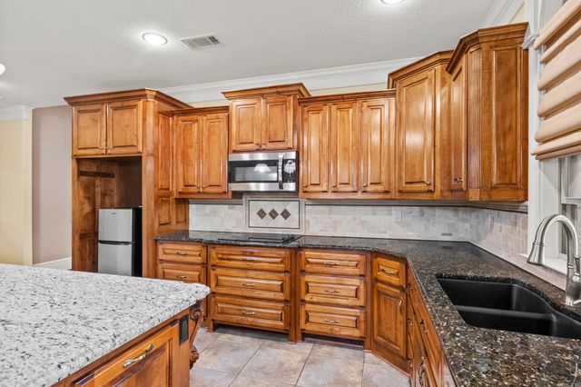 3241 Clearwater Ct, Sherwood, AR 72120