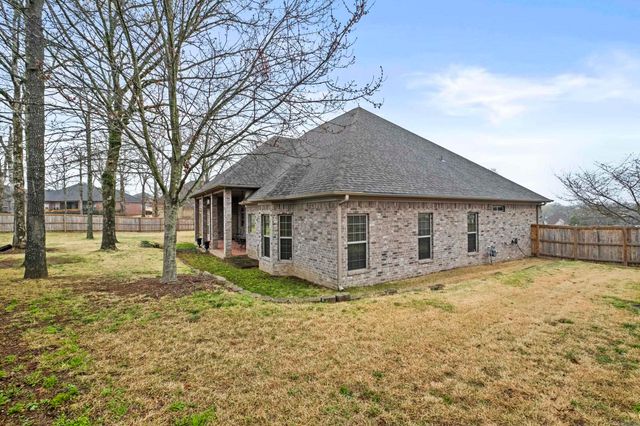 3241 Clearwater Ct, Sherwood, AR 72120