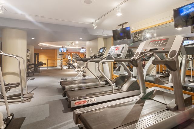 155 N HARBOR Drive 2714, Chicago, IL 60601