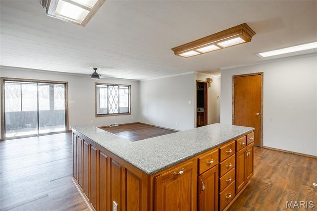 1008 Barton Road, Doniphan, MO 63935