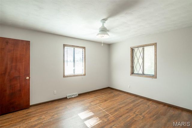 1008 Barton Road, Doniphan, MO 63935