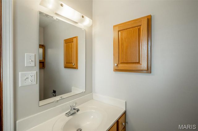 1008 Barton Road, Doniphan, MO 63935