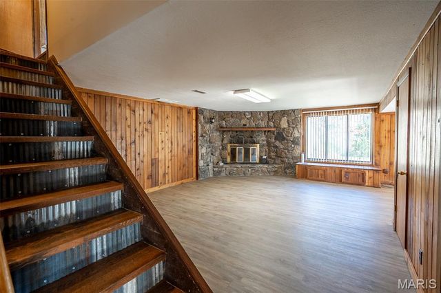 1008 Barton Road, Doniphan, MO 63935