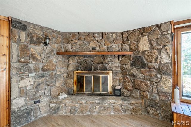 1008 Barton Road, Doniphan, MO 63935