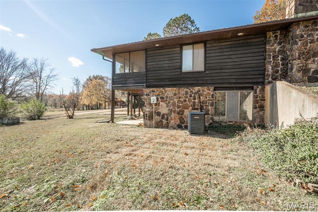 1008 Barton Road, Doniphan, MO 63935