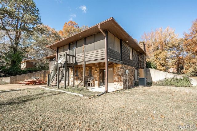 1008 Barton Road, Doniphan, MO 63935