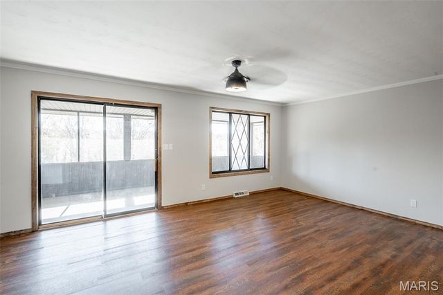 1008 Barton Road, Doniphan, MO 63935