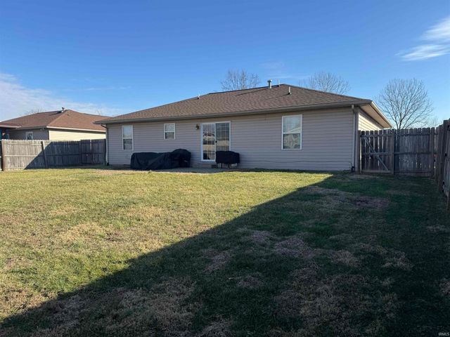 5155 Sequoia Drive, Newburgh, IN 47630