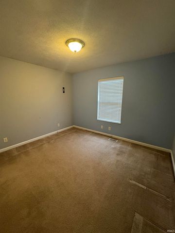 5155 Sequoia Drive, Newburgh, IN 47630