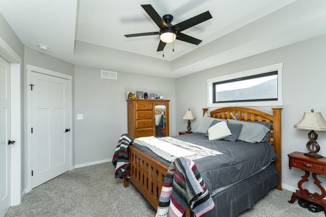 179 Stonelake Drive SE, Rochester, MN 55904