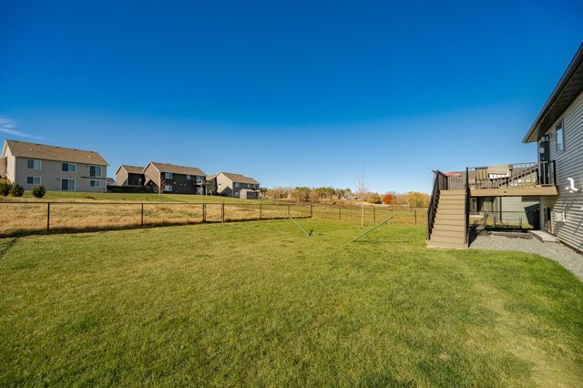 179 Stonelake Drive SE, Rochester, MN 55904