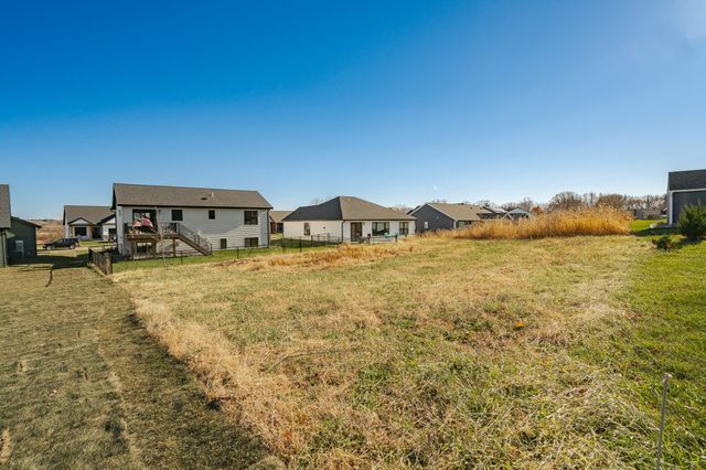 179 Stonelake Drive SE, Rochester, MN 55904