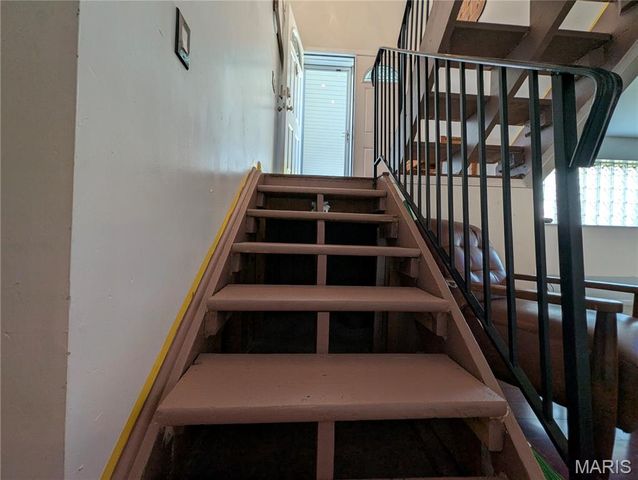 5256 Trailview Drive, St Louis, MO 63033