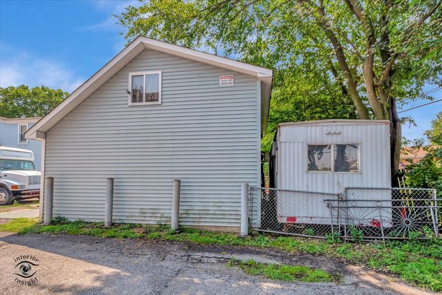 10730 S Ridgeland Street, Worth, IL 60482