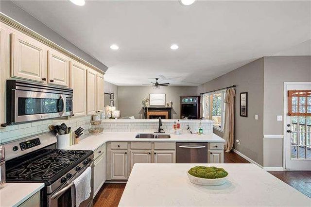 3895 Lorien Way, Kennesaw, GA 30152