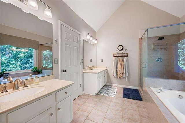 3895 Lorien Way, Kennesaw, GA 30152