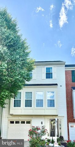 20275 GLENROBIN TER, Ashburn, VA 20147
