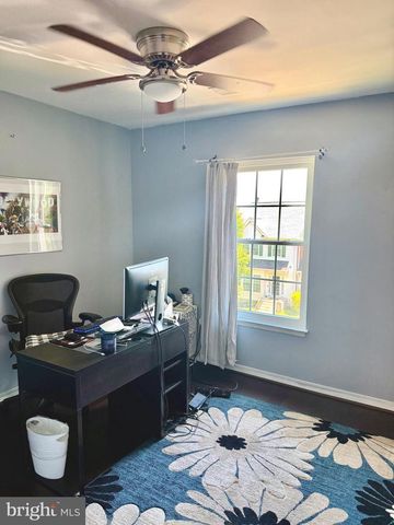 20275 GLENROBIN TER, Ashburn, VA 20147