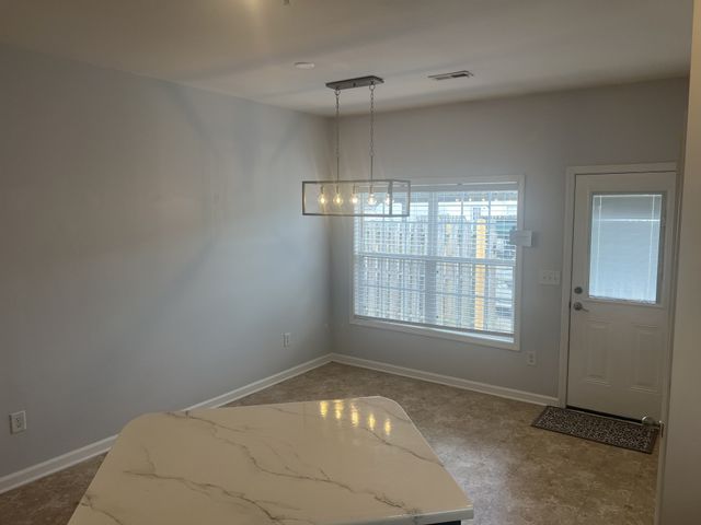 1019 Briggs Ln, Spring Hill, TN 37174