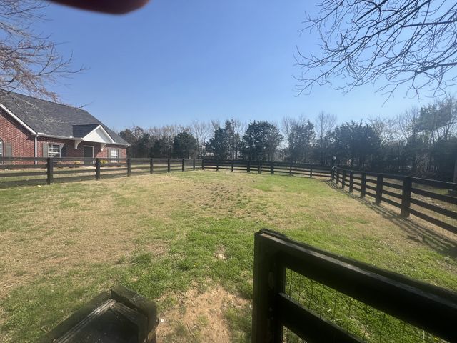 1019 Briggs Ln, Spring Hill, TN 37174