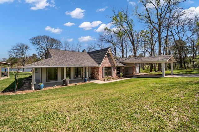 310 Cove Loop, Coldspring, TX 77331