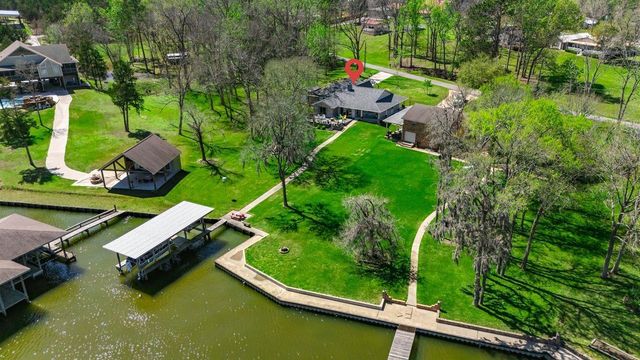 310 Cove Loop, Coldspring, TX 77331