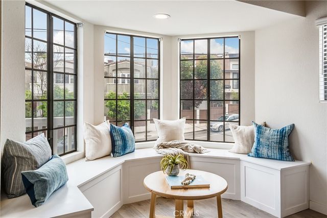 1731 Ford, Redondo Beach, CA 90278