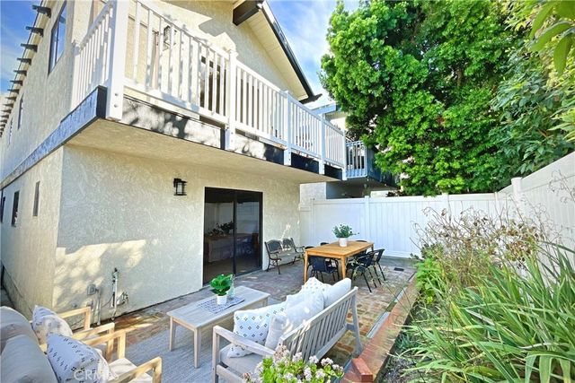 1731 Ford, Redondo Beach, CA 90278
