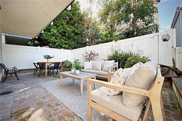 1731 Ford, Redondo Beach, CA 90278