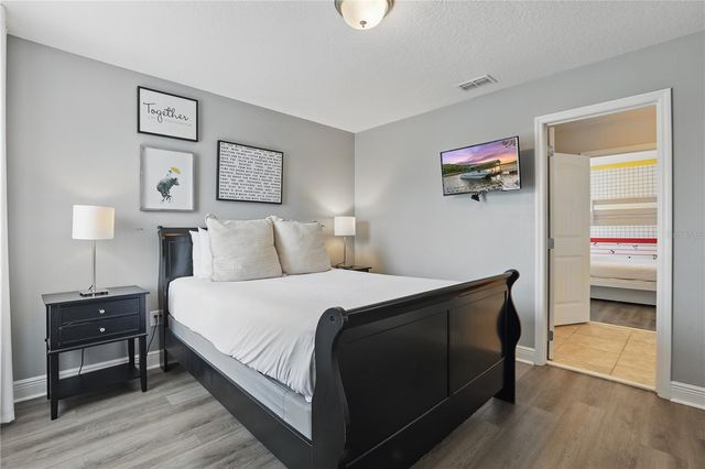 4147 OAKTREE DRIVE, Davenport, FL 33837