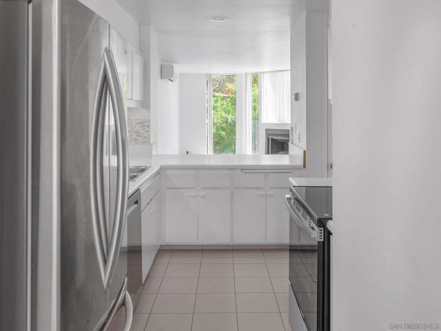 141 Mozart, Cardiff, CA 92007