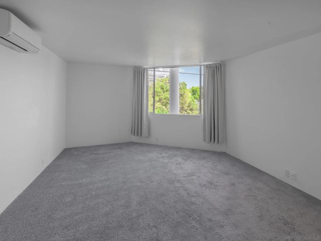 141 Mozart, Cardiff, CA 92007