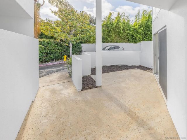 141 Mozart, Cardiff, CA 92007