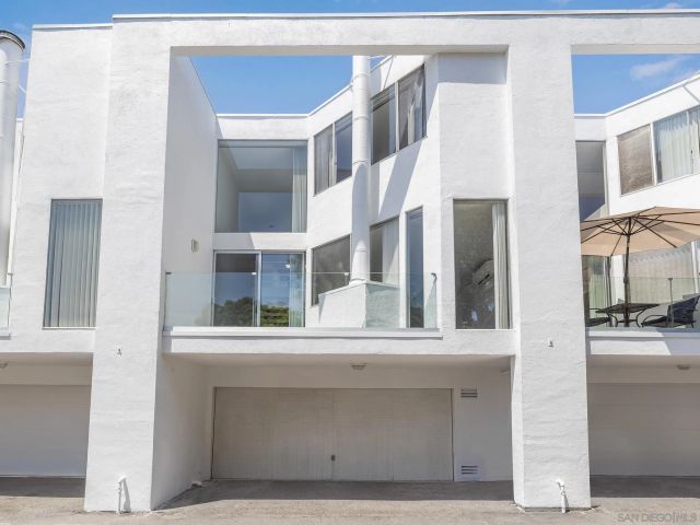 141 Mozart, Cardiff, CA 92007
