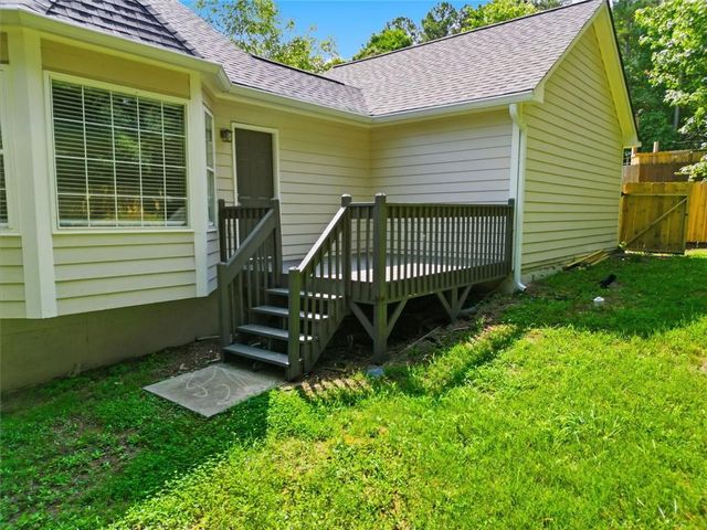 3928 Brianna Drive, Powder Springs, GA 30127
