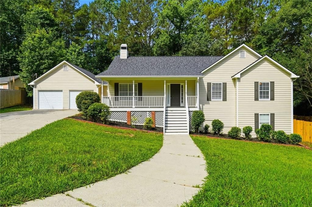 3928 Brianna Drive, Powder Springs, GA 30127